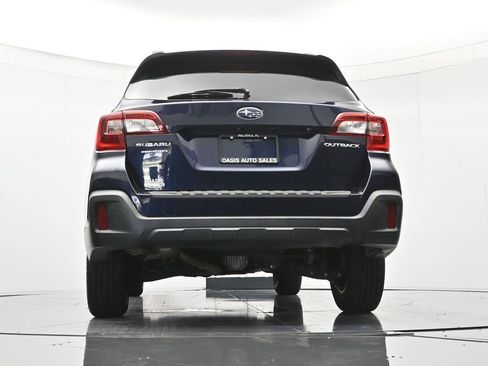 Used 2018 Subaru Outback 2.5i AWD/4WD image 40