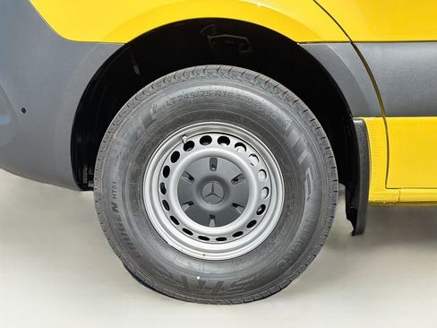 New 2026 Mercedes-Benz Sprinter 2500 image 28