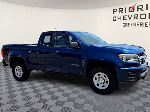 Used 2019 Chevrolet Colorado W/T RWD image 2