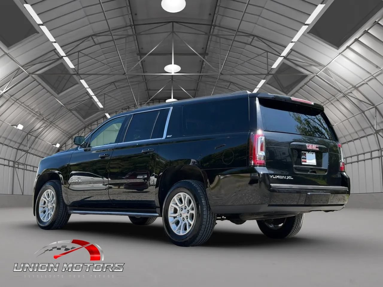 Used 2020 GMC Yukon XL SLT AWD/4WD image 6
