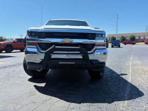 Used 2016 Chevrolet Silverado 1500 W/T w/ WT Convenience Package AWD/4WD image 4