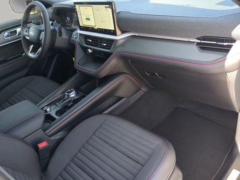 New 2026 Ford Explorer ST-Line image 52