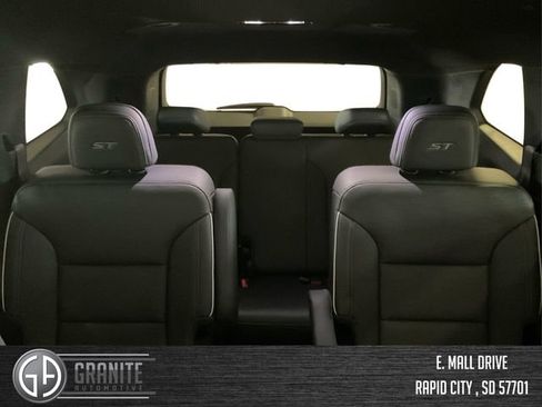 New 2026 Buick Enclave Sport Touring w/ Super Cruise Package image 15