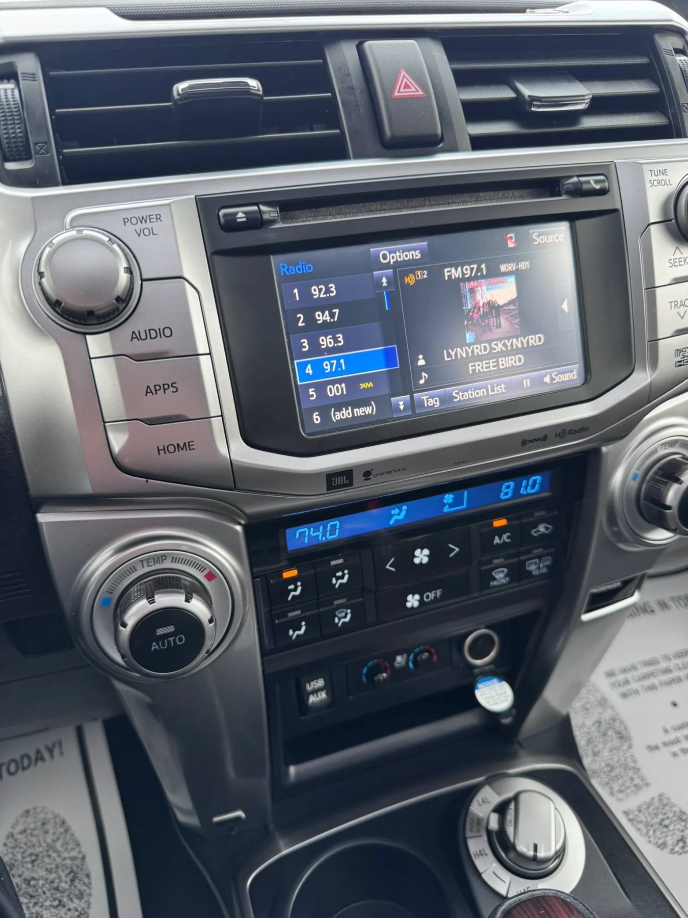 Used 2016 Toyota 4Runner Limited AWD/4WD image 10