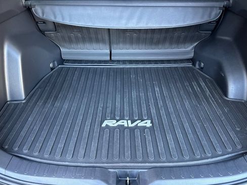 Certified 2024 Toyota RAV4 LE AWD/4WD image 14