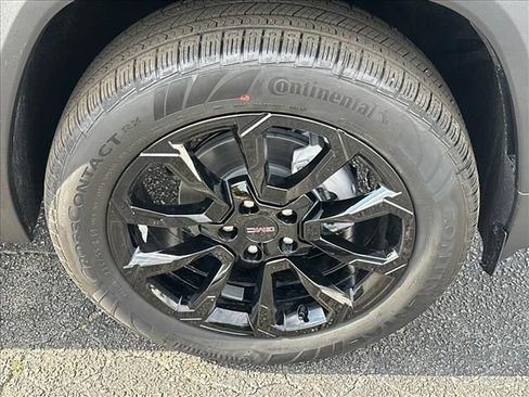 New 2026 GMC Terrain Elevation w/ Elevation Premium Package FWD image 16