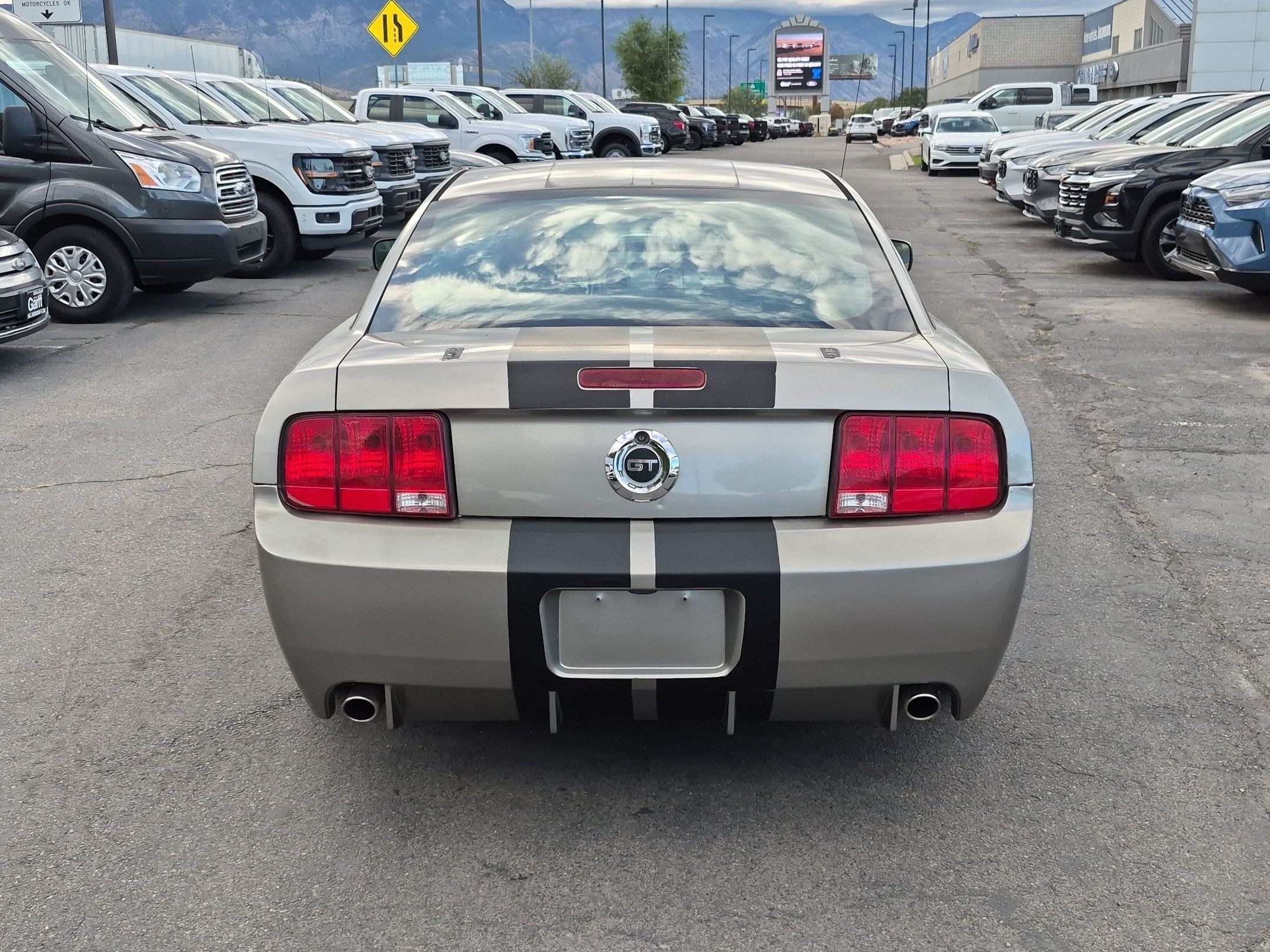 Used 2008 Ford Mustang GT Premium RWD image 7