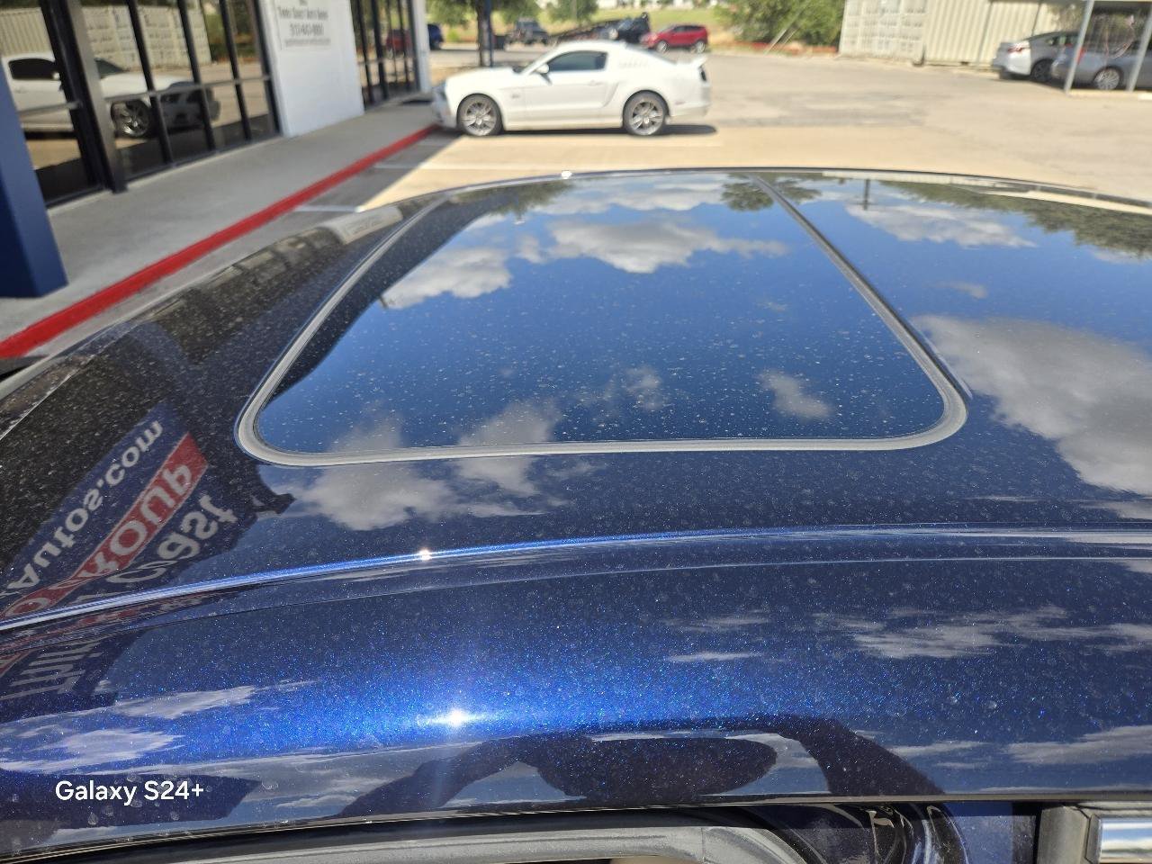 Used 2020 Lexus ES 350 w/ Premium Package FWD image 6