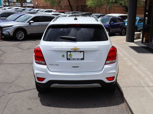 Used 2021 Chevrolet Trax LT AWD/4WD image 10