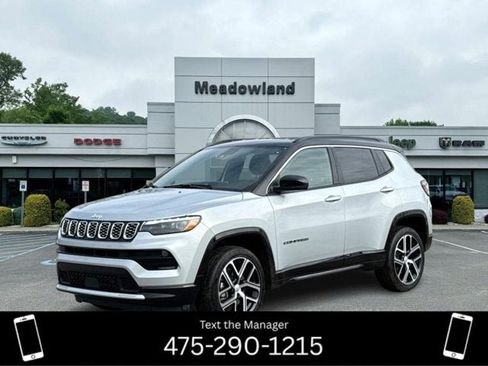 Used 2024 Jeep Compass Limited w/ Elite Group AWD/4WD image 1