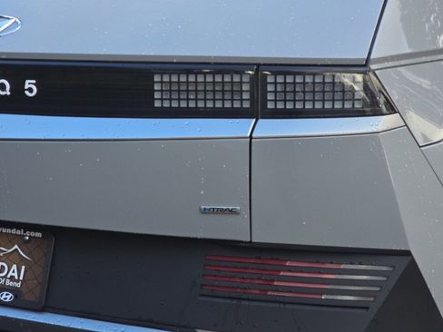 Used 2023 Hyundai Ioniq 5 SE image 39