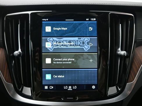 Used 2023 Volvo S60 B5 Ultimate image 12