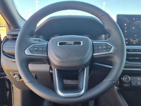 New 2026 Jeep Compass Altitude AWD/4WD image 12