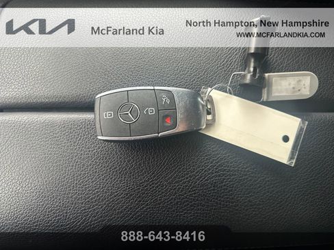 Used 2025 Mercedes-Benz GLE 350 4MATIC image 29