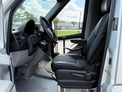 Used 2015 Mercedes-Benz Sprinter 3500 w/ Window Fleet Package image 18