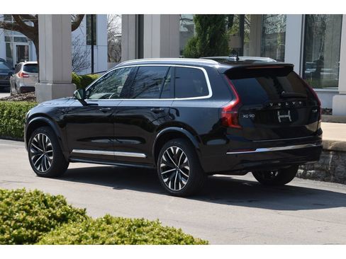 New 2026 Volvo XC90 T8 Ultra w/ Protection Package Premier AWD/4WD image 6