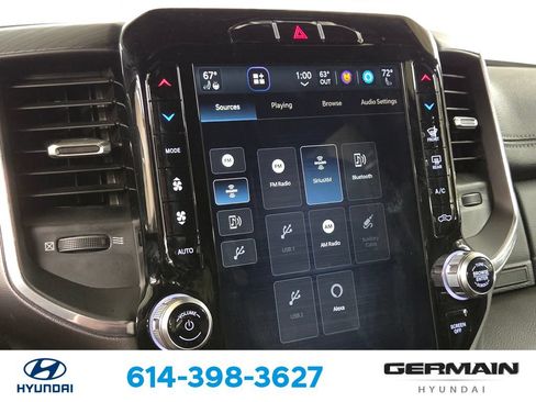 Used 2023 RAM 1500 Laramie AWD/4WD image 24