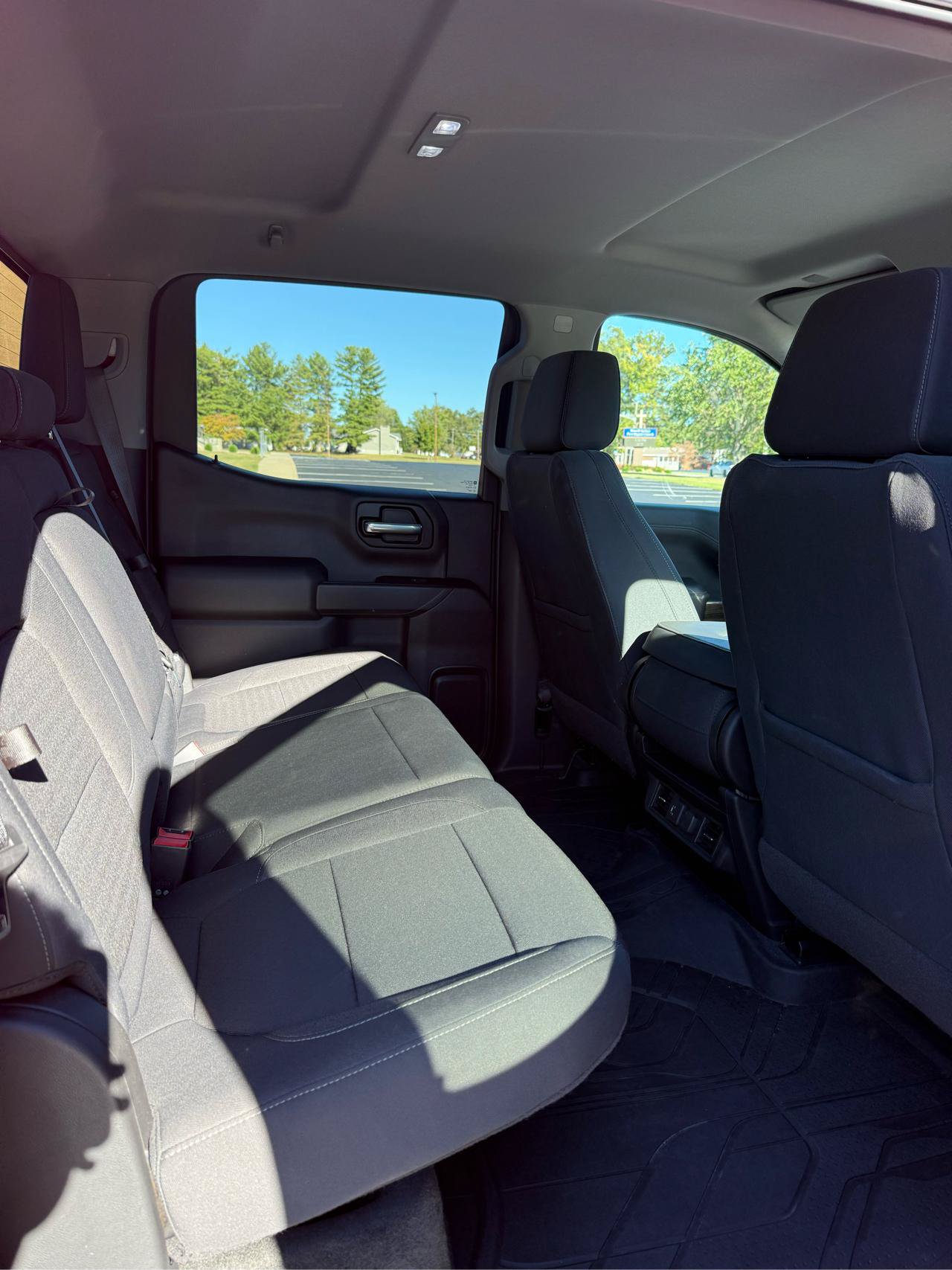 Used 2020 Chevrolet Silverado 1500 LT w/ All-Star Edition AWD/4WD image 13