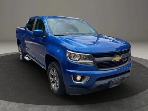 Used 2018 Chevrolet Colorado Z71 AWD/4WD image 12