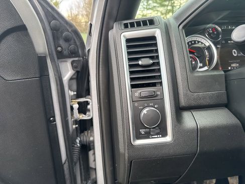 Used 2021 RAM 1500 Classic Warlock w/ Electronics Group AWD/4WD image 22
