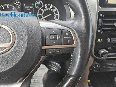 Used 2023 Lexus GX 460 Premium image 21