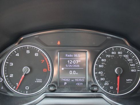 Used 2014 Audi Q5 2.0T Premium w/ Lighting Package AWD/4WD image 22