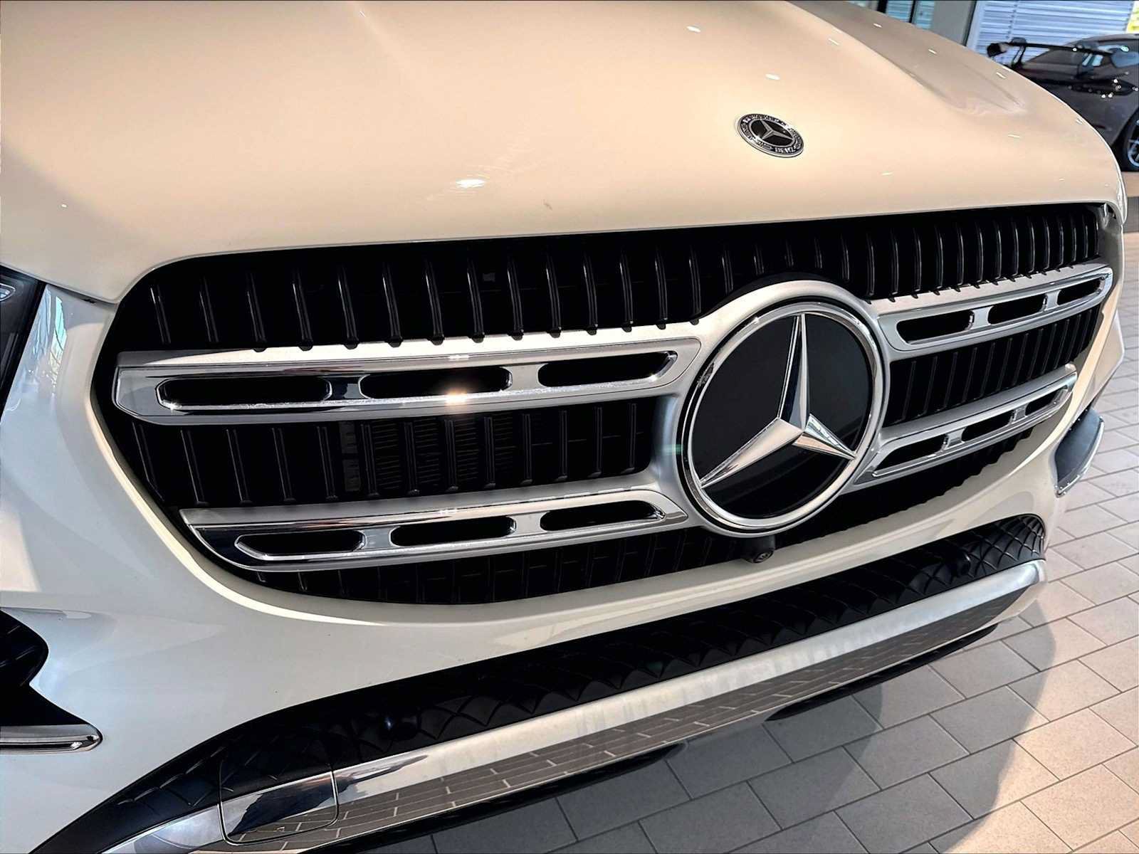 Used 2024 Mercedes-Benz GLE 450 4MATIC image 33