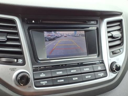 Used 2017 Hyundai Tucson SE w/ Cargo Package FWD image 15