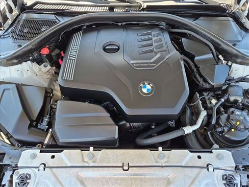 Used 2021 BMW 330i Sedan w/ M Sport Package RWD image 24