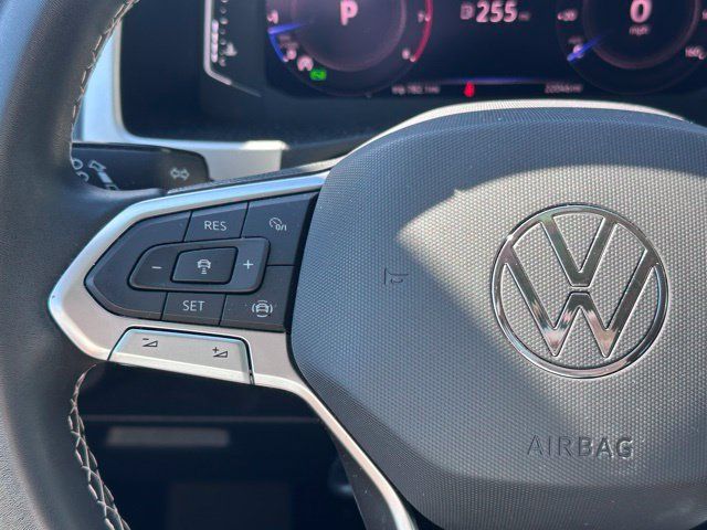 Used 2023 Volkswagen Atlas SE w/ Black Wheel Package FWD image 18