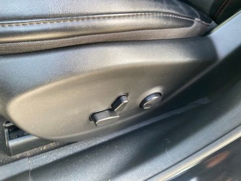 Used 2022 Jeep Cherokee Trailhawk w/ Comfort/Convenience Group image 4