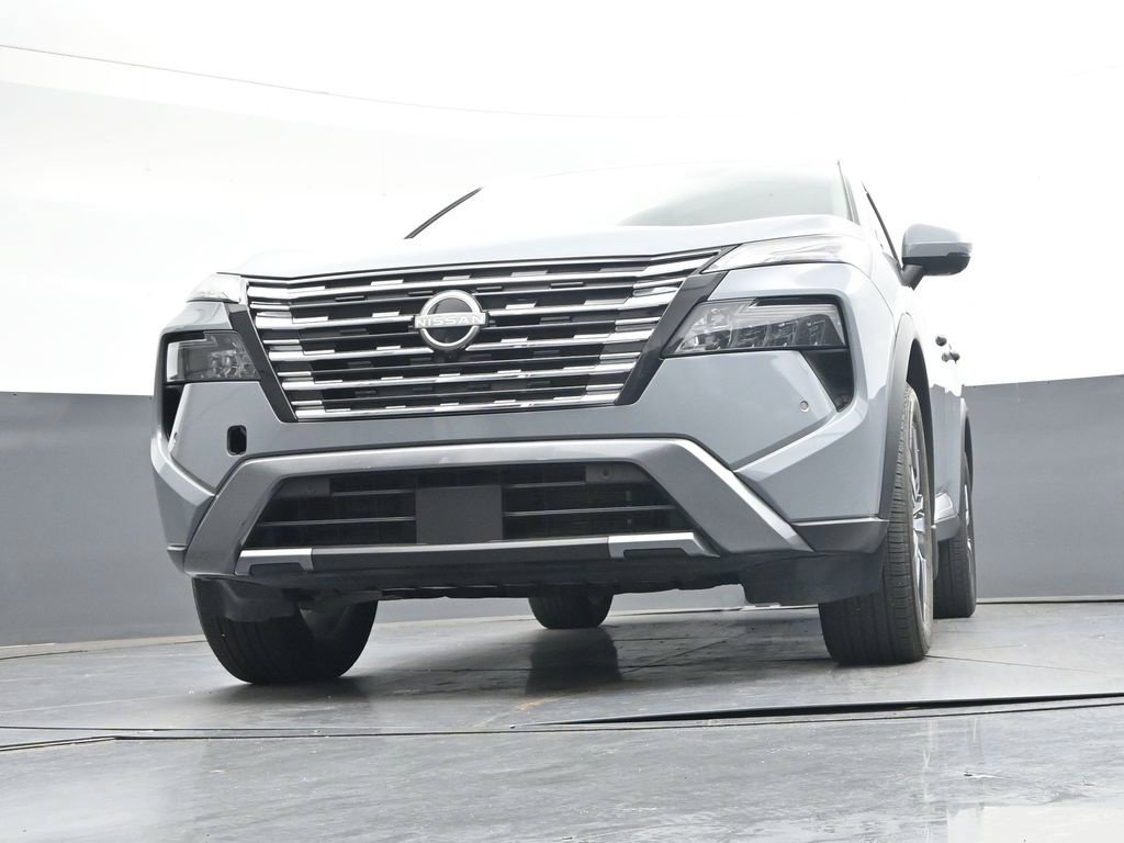Used 2024 Nissan Rogue SL w/ SL Premium Package FWD image 44
