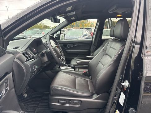 Used 2022 Honda Pilot Black Edition image 16