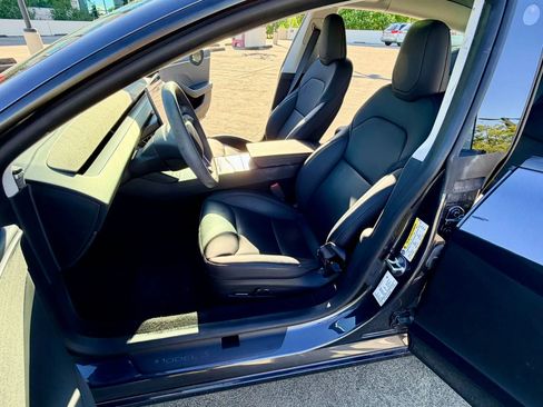 Used 2025 Tesla Model 3 RWD image 25