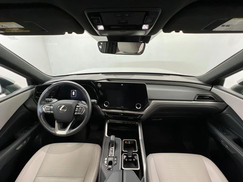Used 2024 Lexus TX 350 AWD w/ Cold Weather Package image 10