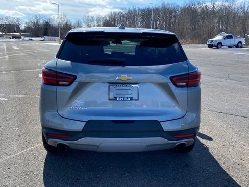 Certified 2025 Chevrolet Blazer LT image 4