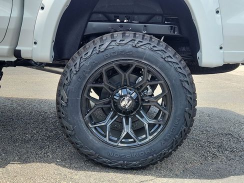 New 2025 Chevrolet Colorado Z71 w/ Z71 Convenience Package 2 image 65