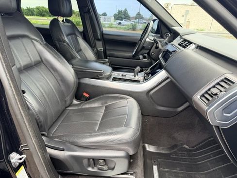 Used 2019 Land Rover Range Rover Sport HSE AWD/4WD image 22