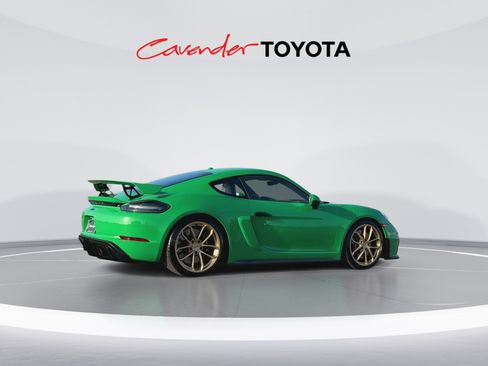 Used 2022 Porsche 718 Cayman GT4 RWD image 8