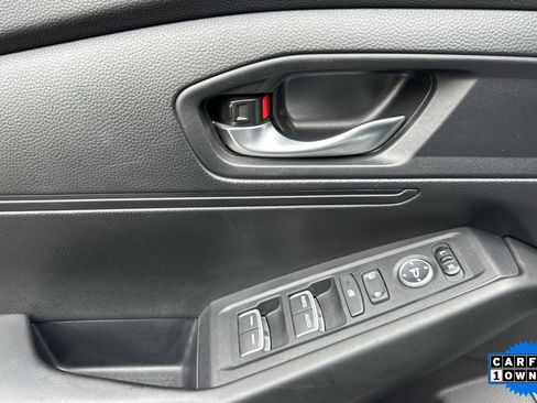 Used 2023 Honda Accord LX image 8