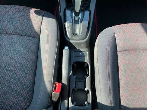 Used 2018 Chevrolet Sonic LT w/ Fun and Sun Package FWD image 22