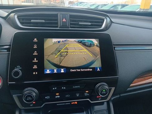 Used 2017 Honda CR-V Touring image 17