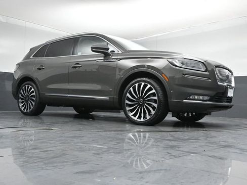 Certified 2022 Lincoln Nautilus Black Label AWD/4WD image 34