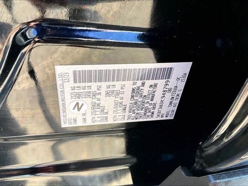 Used 2023 Nissan Rogue S AWD/4WD image 36