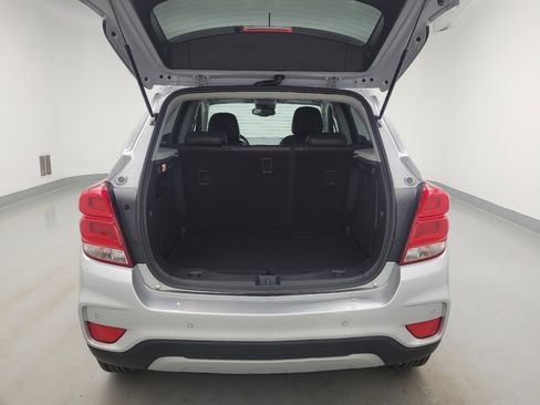 Used 2022 Chevrolet Trax LT w/ Driver Confidence Package AWD/4WD image 29
