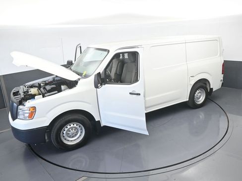 Used 2020 Nissan NV 1500 S image 60