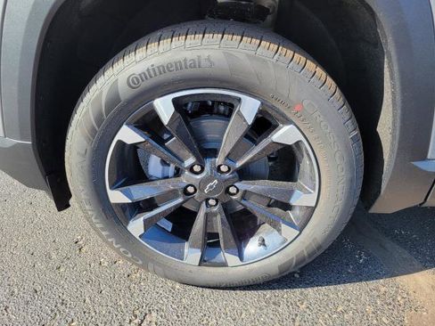 New 2026 Chevrolet Equinox RS AWD/4WD image 5