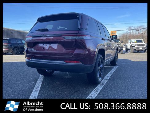 New 2026 Jeep Grand Cherokee Limited w/ Limited Altitude Package AWD/4WD image 5