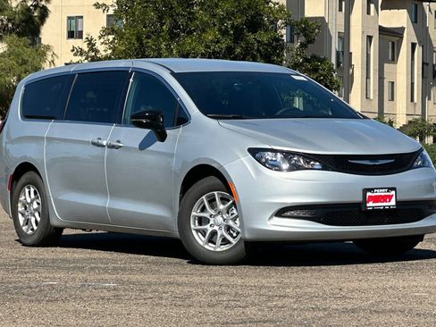 New 2026 Chrysler Voyager LX image 1