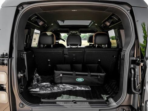 New 2026 Land Rover Defender 110 X AWD/4WD image 64